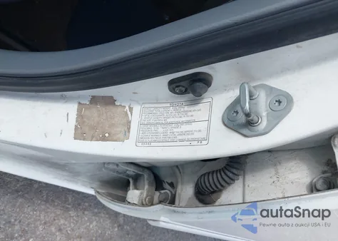 1999 Toyota Camry Le from USA, damaged, VIN 4T1BG22K4XU542750